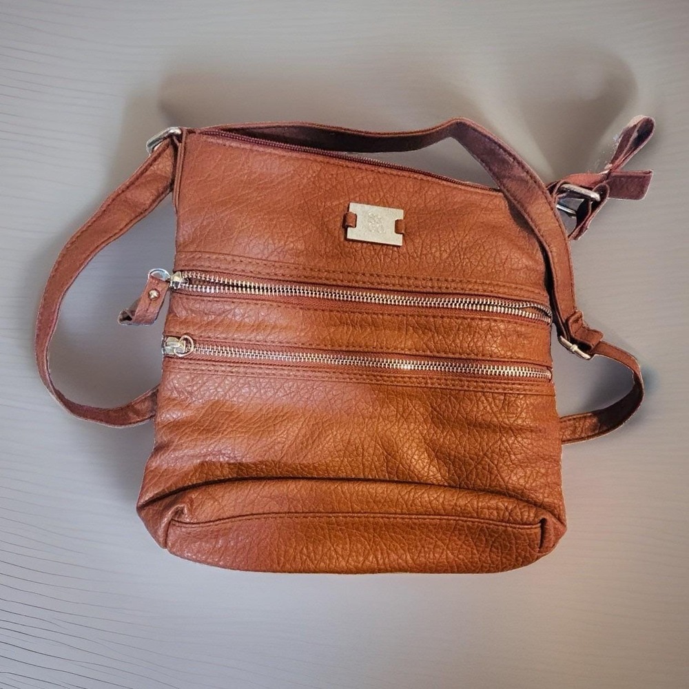 Style & Co Brown Triple Zip Crossbody Faux Leather Bag Purse Travel Silver Clean
